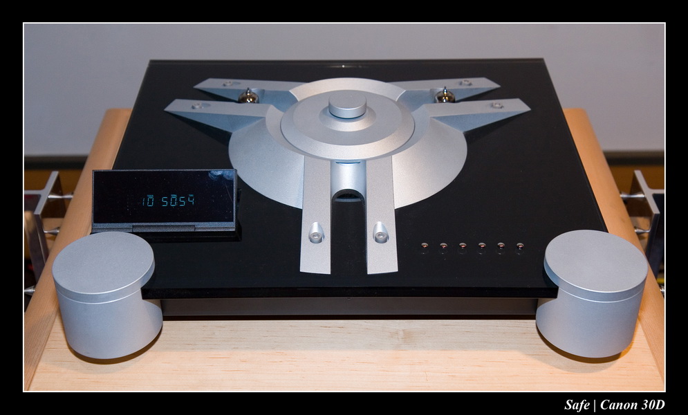 2006 - 10 - Salon hifi sofitel -  089